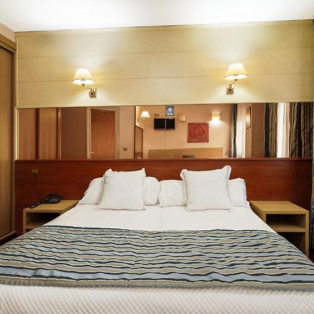 Hotel Regio Torrelavega Esterno foto