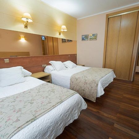 Hotel Regio Torrelavega Esterno foto