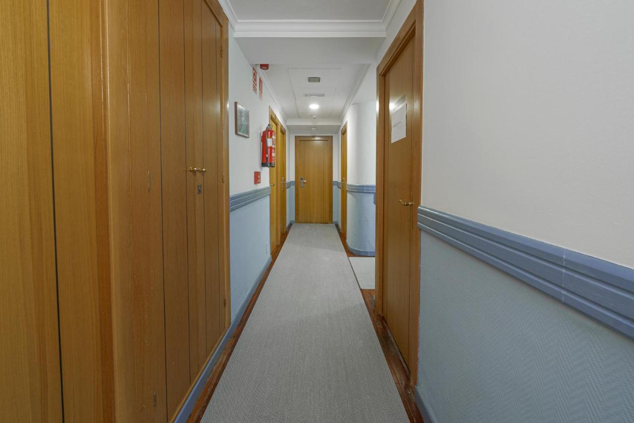 Hotel Regio Torrelavega Esterno foto